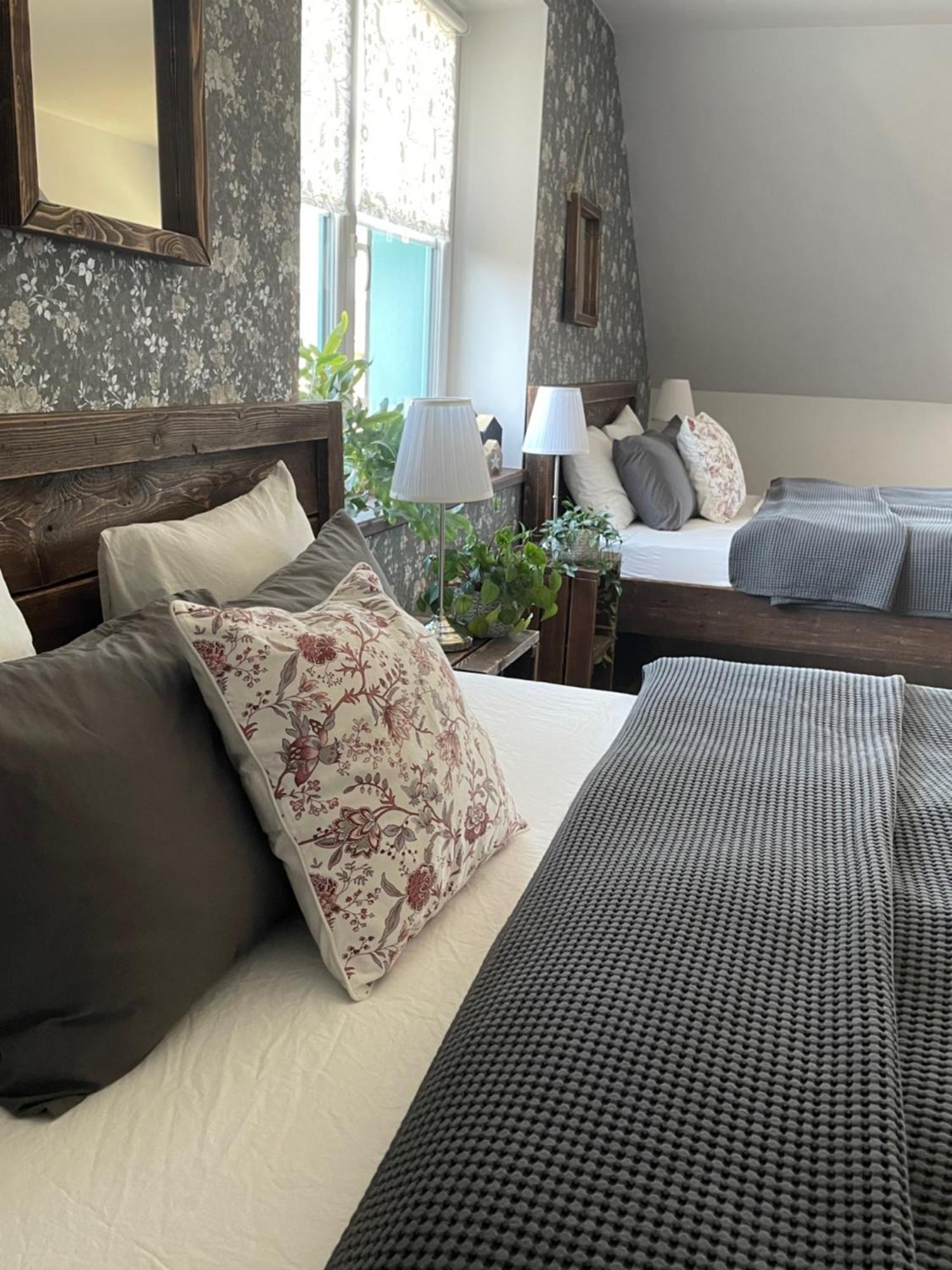 Orchardhouse Farmhouse, Wellness Chrast  外观 照片
